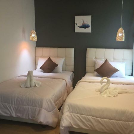 Lanna Thai Hostel Чіангмай Екстер'єр фото