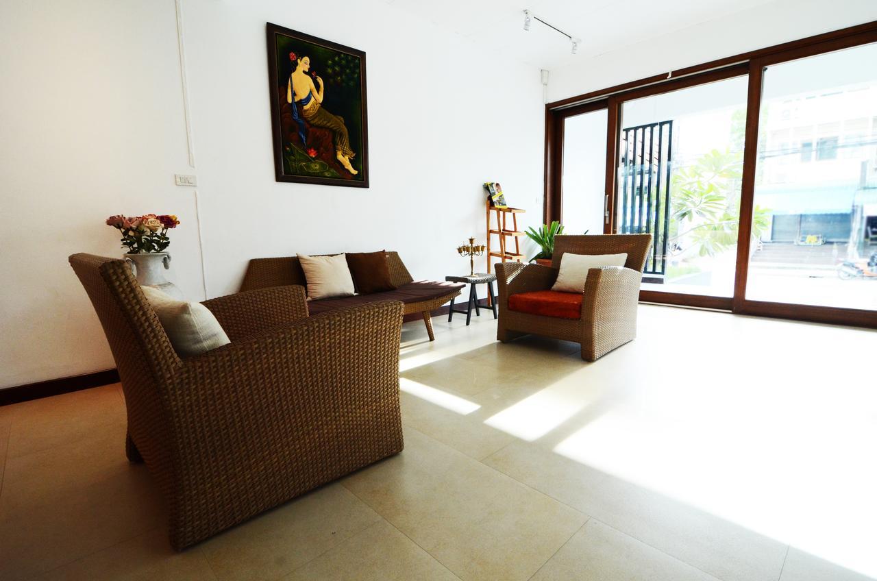 Lanna Thai Hostel Чіангмай Екстер'єр фото