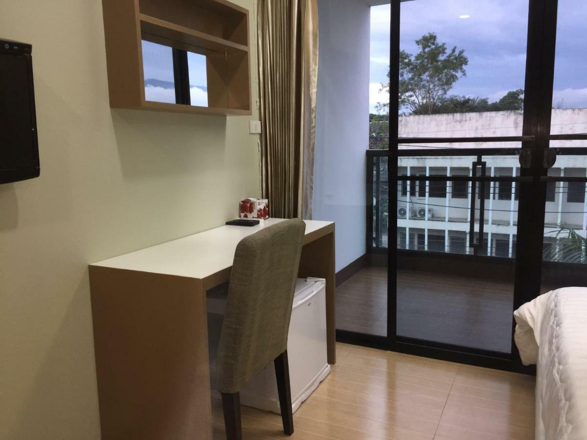 Lanna Thai Hostel Чіангмай Екстер'єр фото