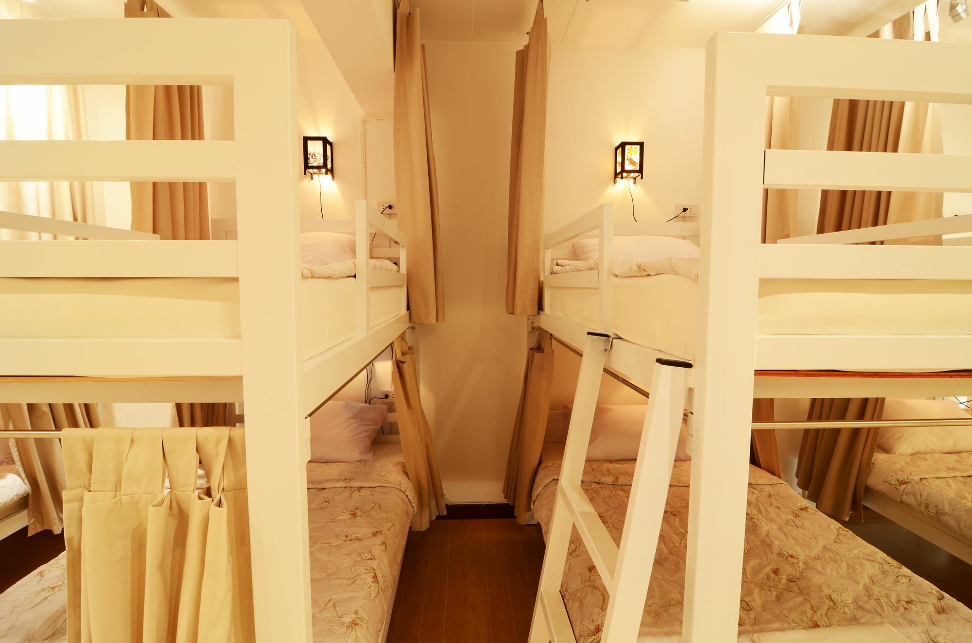 Lanna Thai Hostel Чіангмай Екстер'єр фото